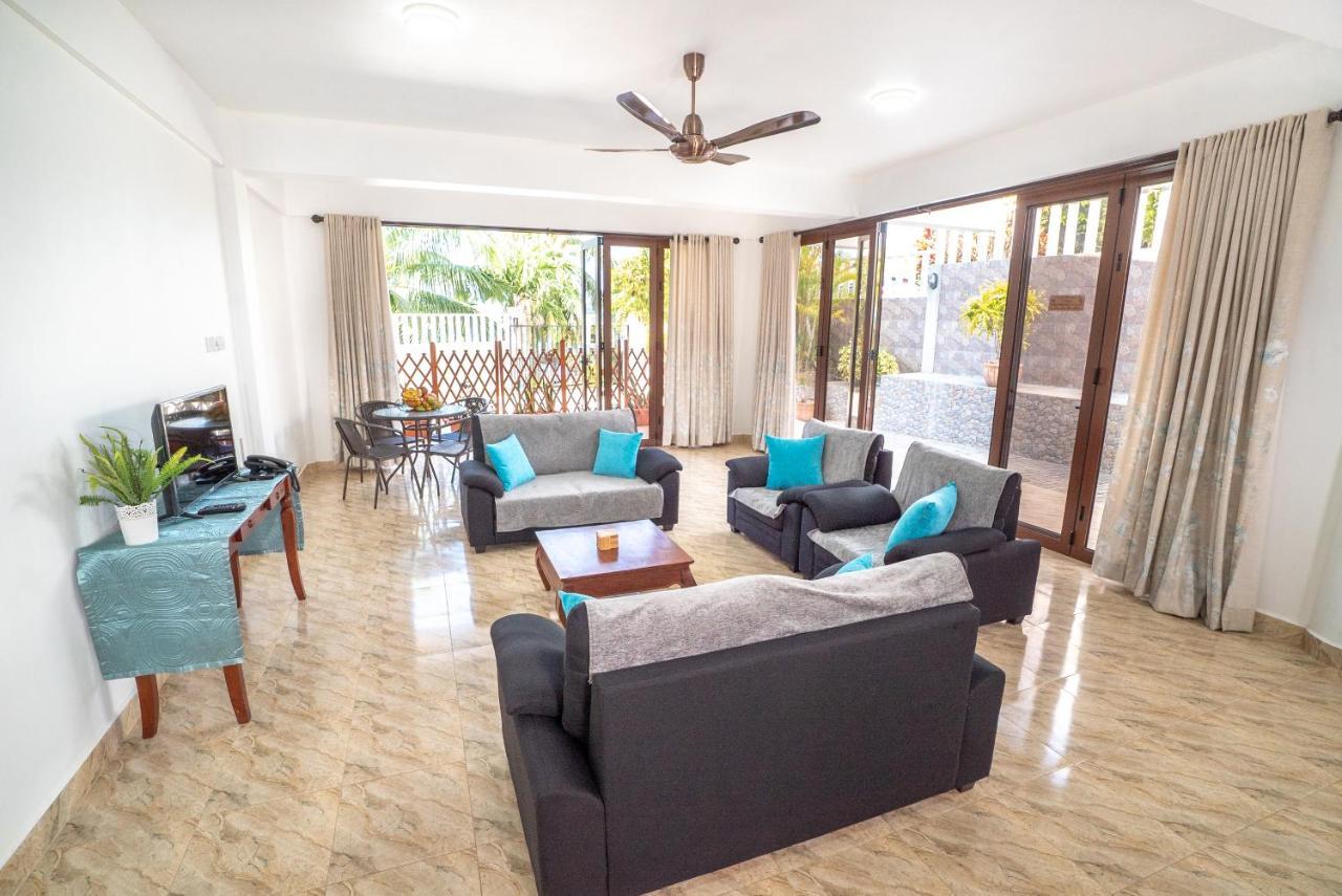 La Belle Residence Self Catering Accommodation Бо Валон Екстериор снимка