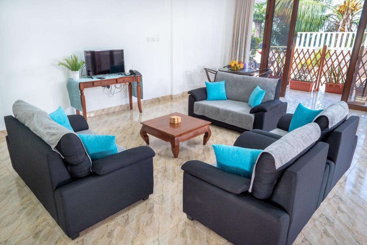 La Belle Residence Self Catering Accommodation Бо Валон Екстериор снимка
