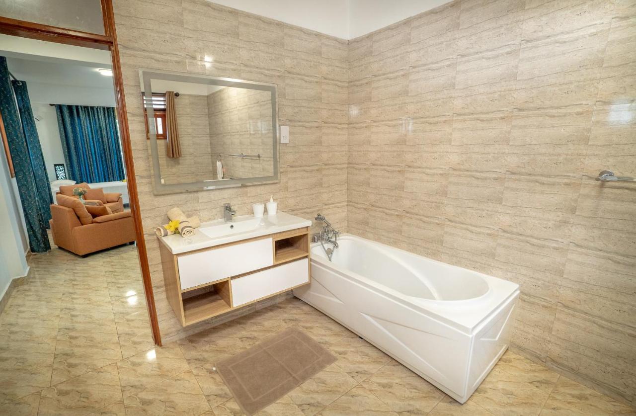 La Belle Residence Self Catering Accommodation Бо Валон Екстериор снимка