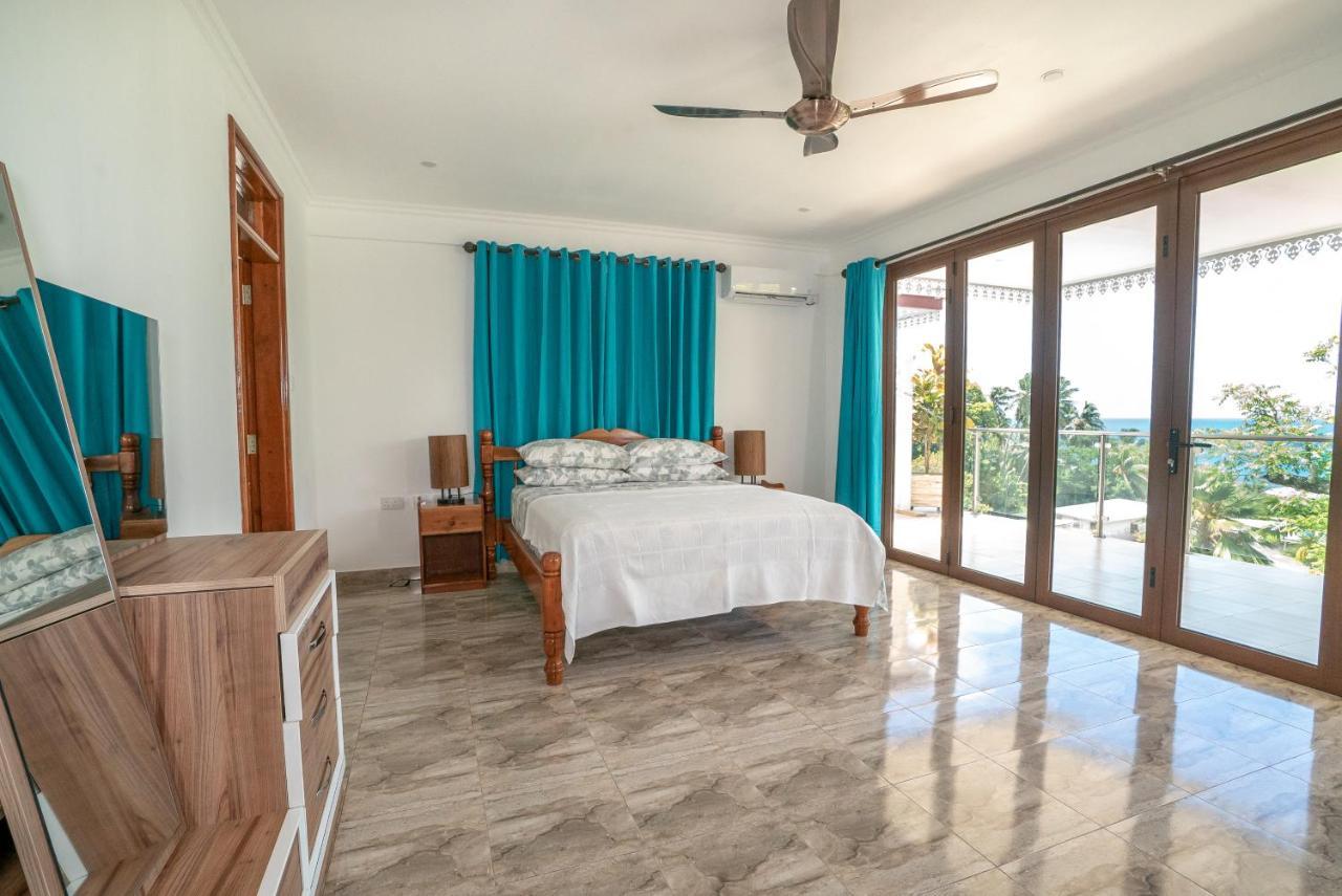 La Belle Residence Self Catering Accommodation Бо Валон Екстериор снимка