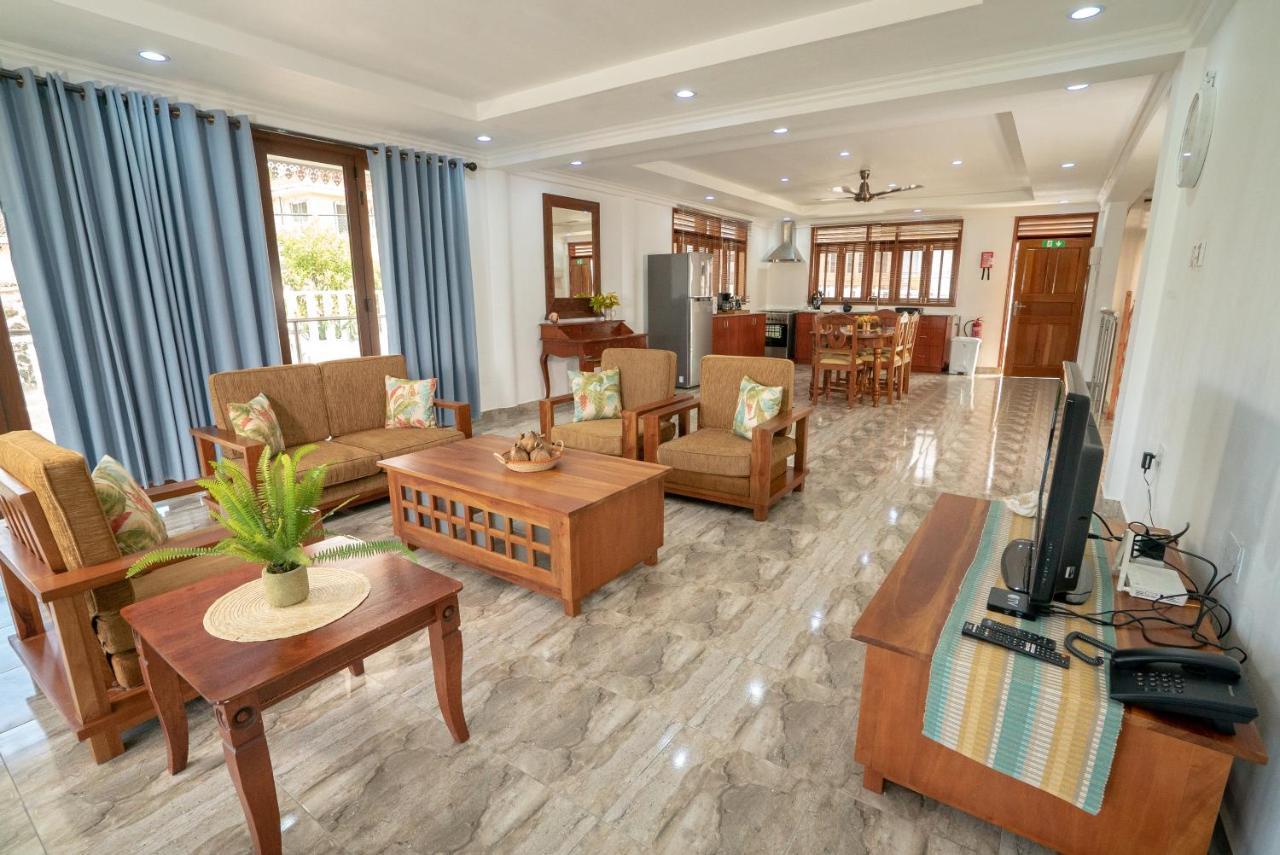 La Belle Residence Self Catering Accommodation Бо Валон Екстериор снимка